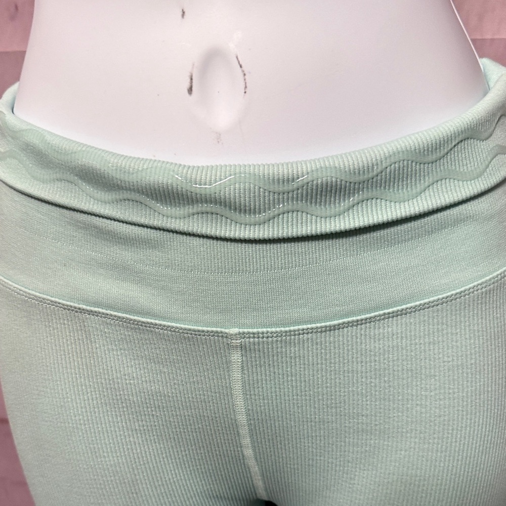 Spiritual Gangster turquoise Ribbed Leggings